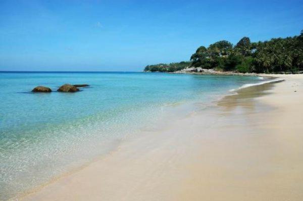 Kalim Beach Place Patong Eksteriør billede