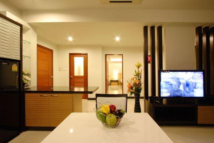Kalim Beach Place Patong Eksteriør billede
